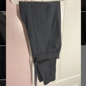 NEW LULULEMON Men ABC Joggers, Dark Gray, Medium